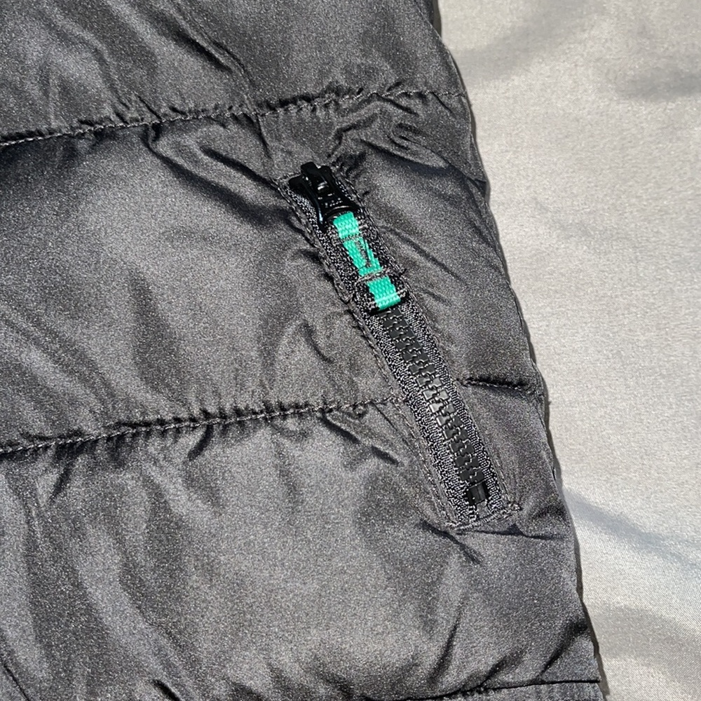 Old Navy Toddler Boy Black & Green Puffer Jacket with Fleece Lining -Snow Jacket - Picture 12 of 12